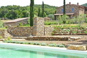 Le Moraiole agriturismo con piscina in toscana