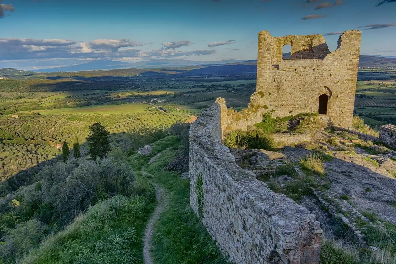 Rocca di Montemassi